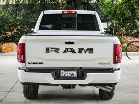 Used 2026 RAM 2500 Laramie AWD/4WD image 5
