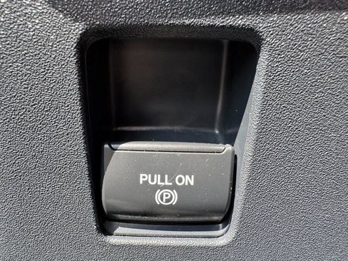 Used 2023 Ford Bronco Badlands image 53