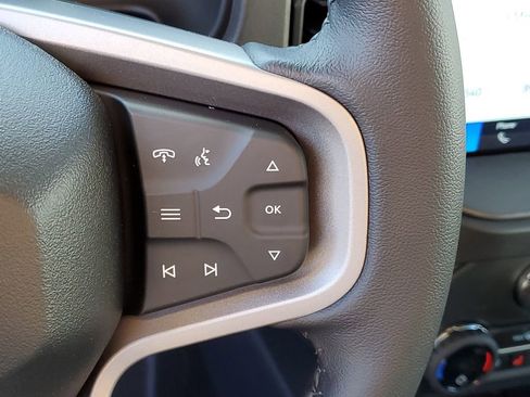 New 2025 Ford Bronco Badlands image 12