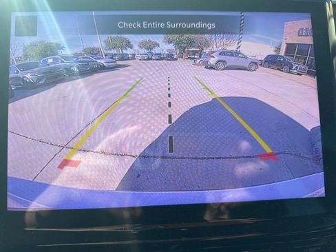 Used 2024 Jeep Grand Cherokee L Limited w/ Black Appearance Package image 9