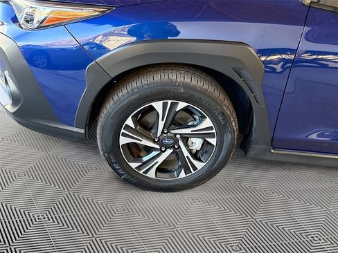 Used 2024 Subaru Crosstrek 2.0i Premium image 35