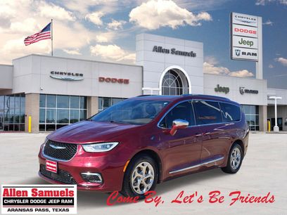 Used 2021 Chrysler Pacifica Limited w/ Premium & Safety Sphere Group