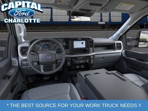 New 2026 Ford F250 XL w/ XL Chrome Package RWD image 9