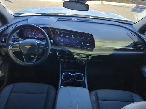 Certified 2026 Chevrolet Traverse LT w/ LPO, Floor Liner Package image 35