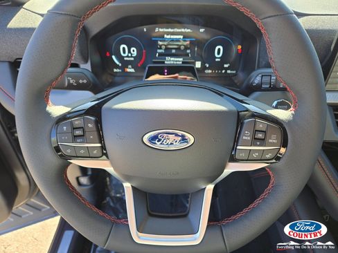 New 2026 Ford Explorer ST-Line w/ ST-Line Street Pack image 11