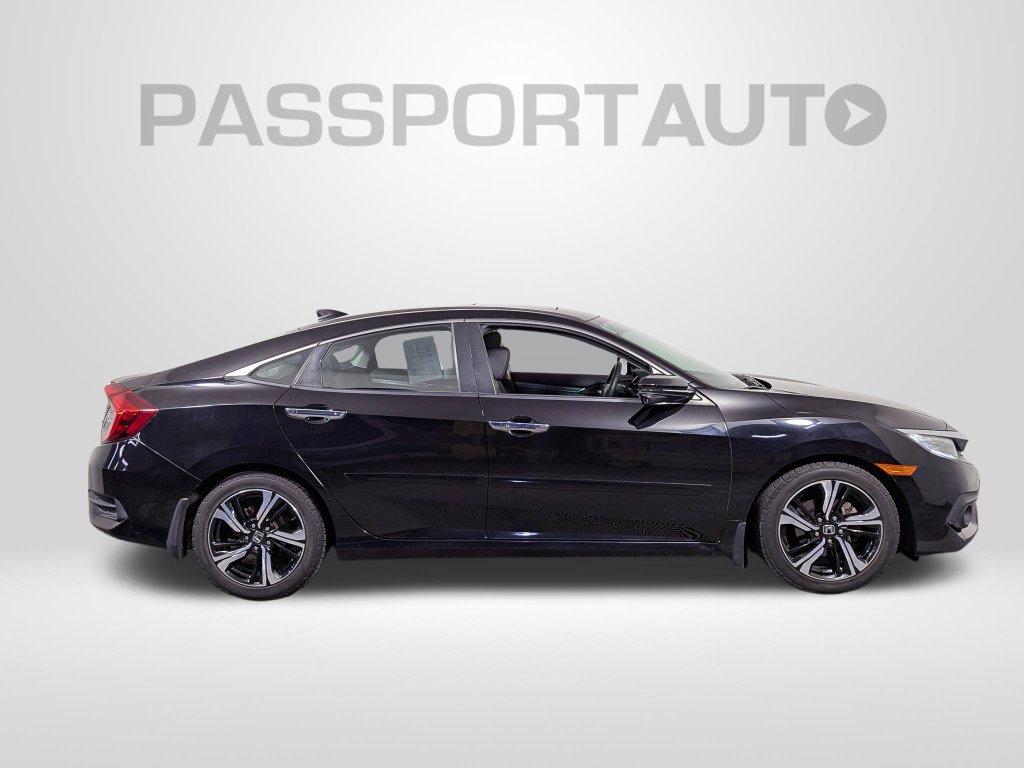 Used 2016 Honda Civic Touring image 6