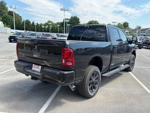 New 2026 RAM 2500 Big Horn AWD/4WD image 8