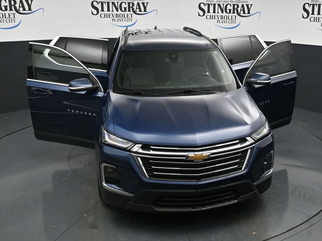 Used 2023 Chevrolet Traverse LT FWD image 34