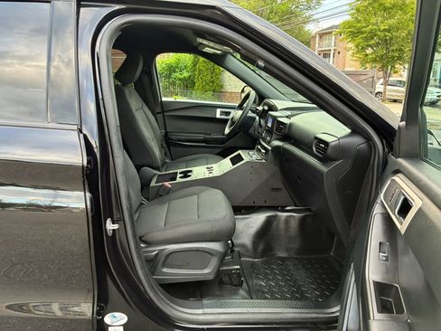 Used 2021 Ford Explorer 4WD Police Interceptor image 13
