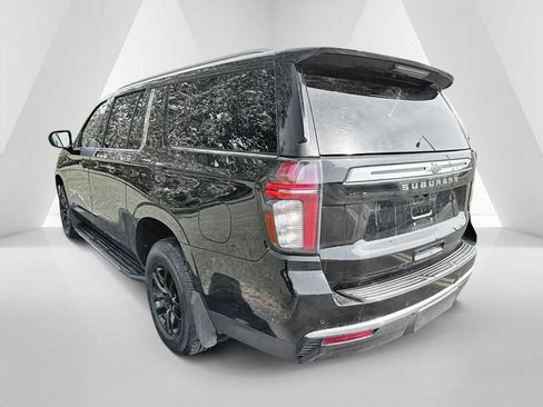 Used 2023 Chevrolet Suburban LS AWD/4WD image 5