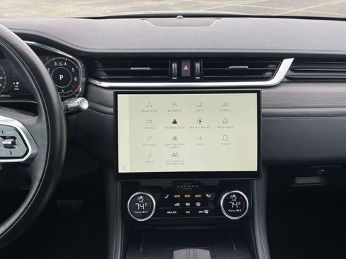 Used 2021 Jaguar F-PACE S image 13