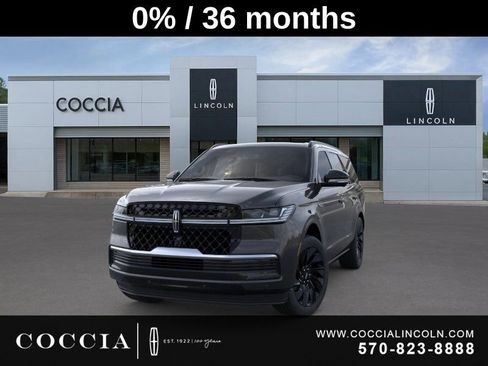 New 2025 Lincoln Navigator Reserve w/ Jet Appearance Package image 2