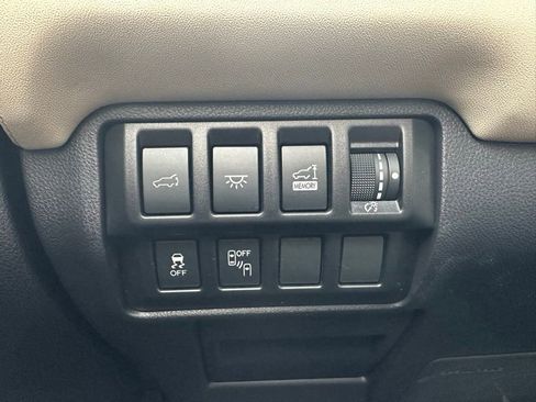 Used 2022 Subaru Ascent Limited w/ Technology Package image 14