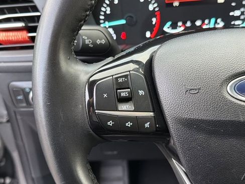 Used 2022 Ford Escape SEL image 27