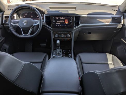 Used 2023 Volkswagen Atlas SE AWD/4WD image 25