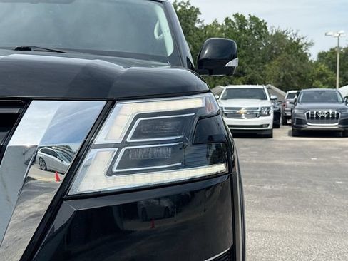 Used 2024 Nissan Armada SL AWD/4WD image 9