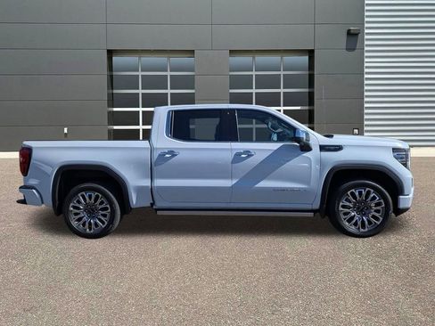 New 2026 GMC Sierra 1500 Denali Ultimate AWD/4WD image 4