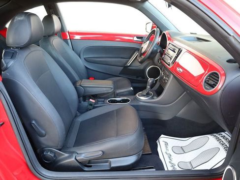 Used 2014 Volkswagen Beetle 1.8T image 22