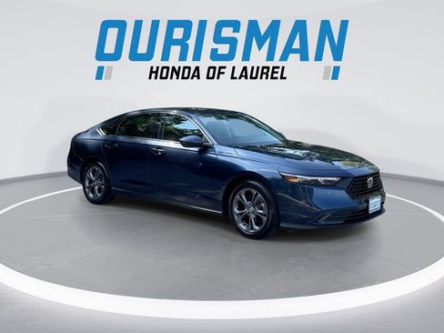 Used 2023 Honda Accord EX image 2