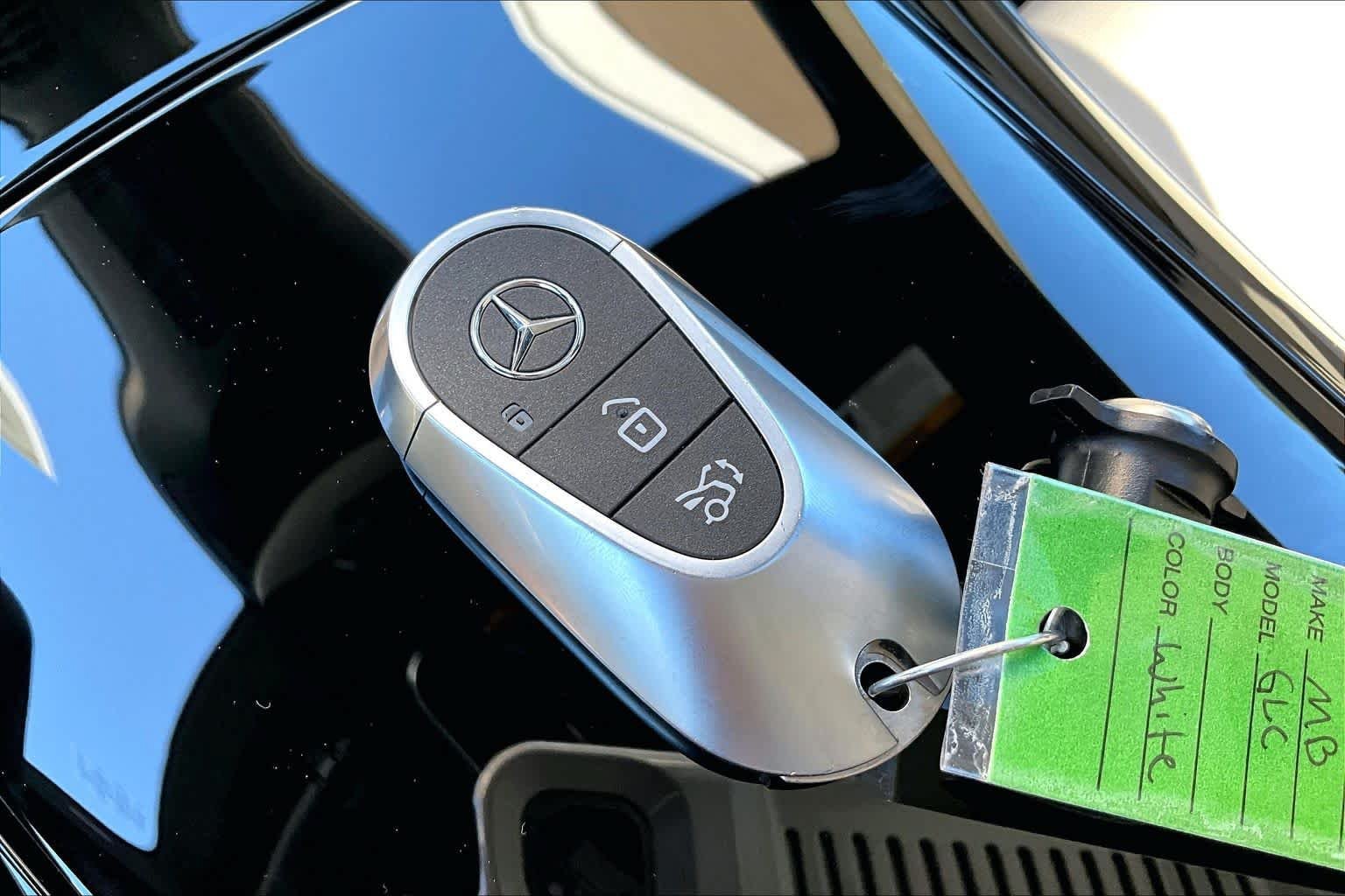 Certified 2026 Mercedes-Benz GLC 300 image 15