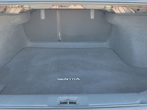 Certified 2022 Nissan Sentra SV w/ SV Premium Package image 10