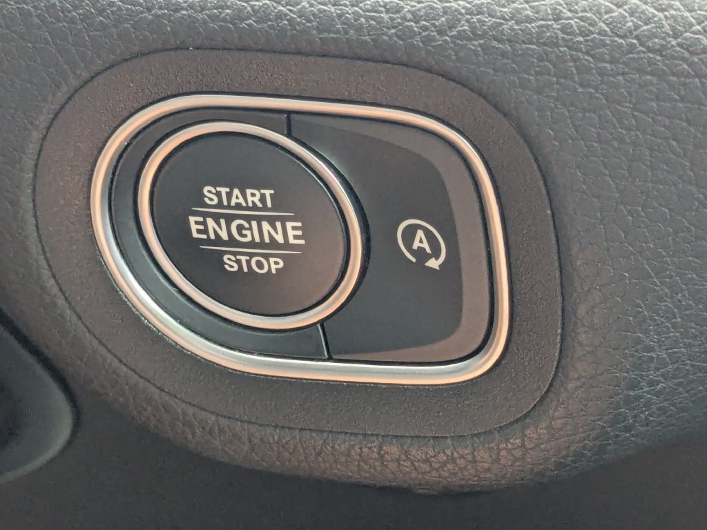 Certified 2022 Mercedes-Benz GLS 450 4MATIC image 16
