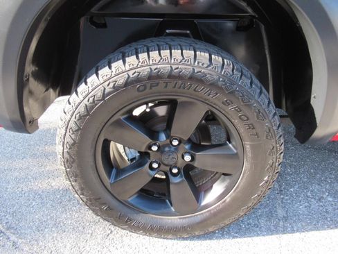 Used 2019 RAM 1500 Warlock w/ Electronics Group AWD/4WD image 10