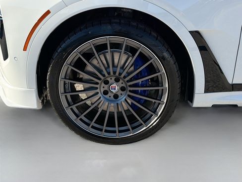 New 2026 BMW ALPINA XB7 AWD/4WD image 42