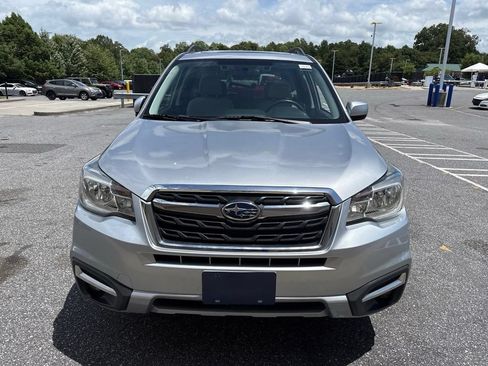 Used 2017 Subaru Forester 2.5i Premium AWD/4WD image 10
