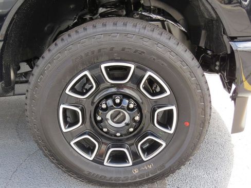 New 2025 Ford F250 Platinum image 8