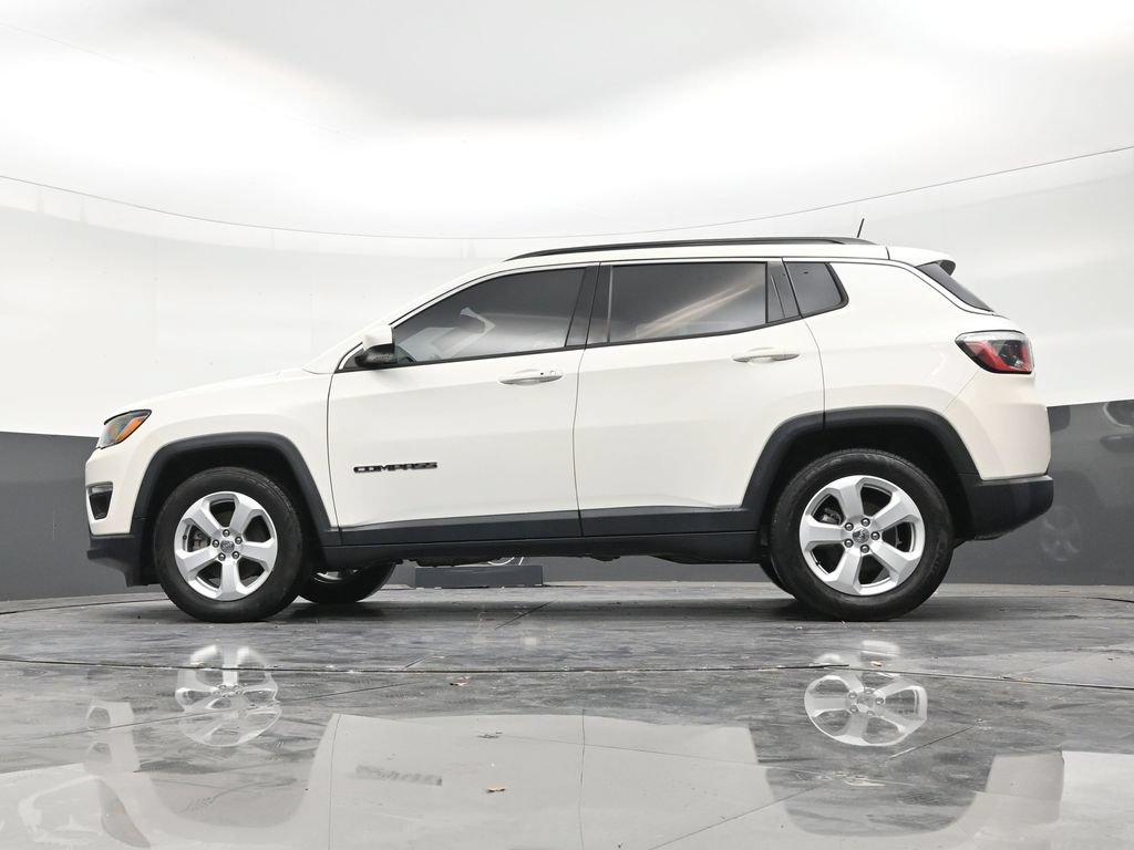 Used 2020 Jeep Compass Latitude w/ Popular Equipment Group FWD image 21