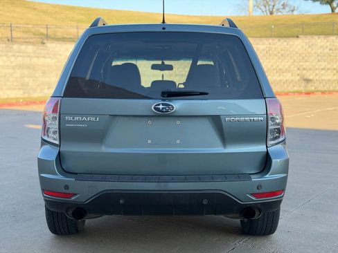 Used 2011 Subaru Forester 2.5X Premium image 6