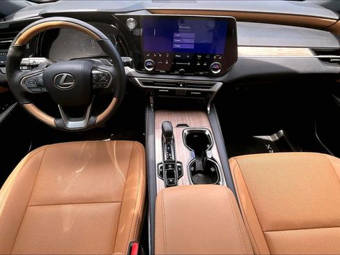 Used 2024 Lexus RX 350 Premium w/ Accessory Package (Z1) FWD image 16