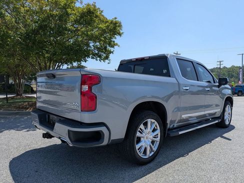 Used 2023 Chevrolet Silverado 1500 High Country w/ High Country Premium Package image 8