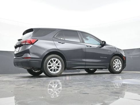 Used 2022 Chevrolet Equinox LS w/ Driver Confidence II Package FWD image 47