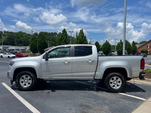 Used 2020 Chevrolet Colorado W/T w/ WT Convenience Package RWD image 9