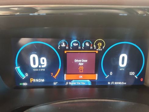 Used 2023 Ford F150 Lariat w/ Equipment Group 502A High image 10