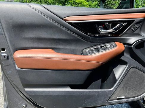 Used 2020 Subaru Outback Touring XT AWD/4WD image 27