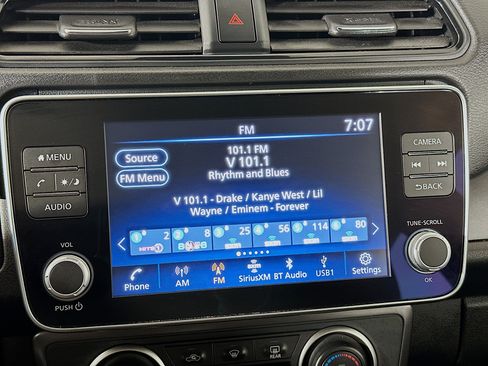 Used 2025 Nissan Leaf S FWD image 21