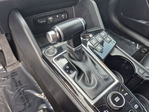 Used 2023 Kia Sportage SX image 10