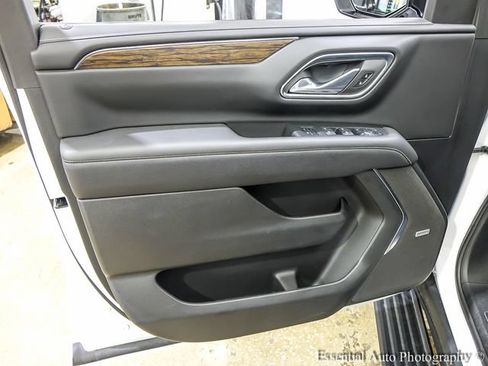 Certified 2024 Chevrolet Tahoe Premier w/ Premium Package AWD/4WD image 22