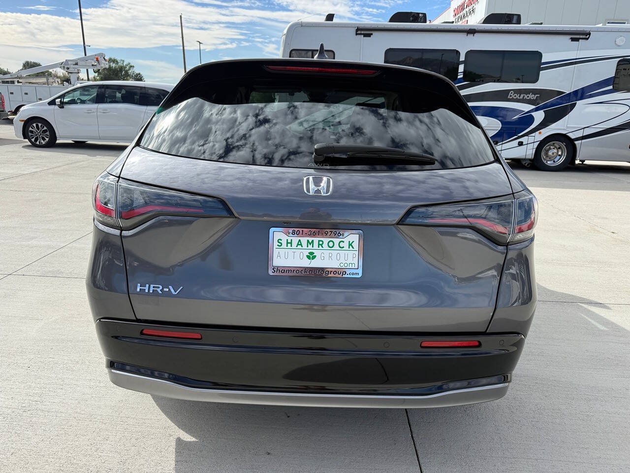 Used 2025 Honda HR-V EX-L image 4