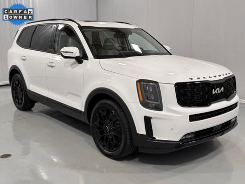 Used 2022 Kia Telluride SX w/ SX Prestige Package image 4
