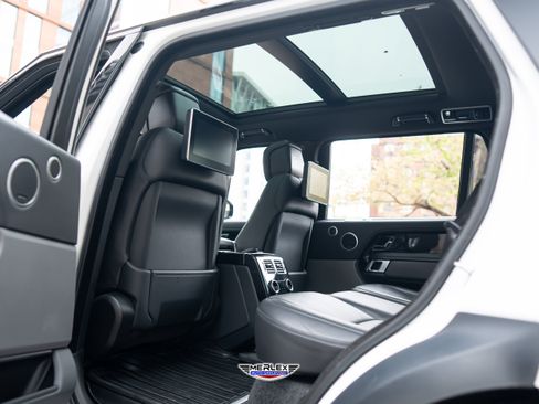 Used 2018 Land Rover Range Rover Long Wheelbase Supercharged AWD/4WD image 22