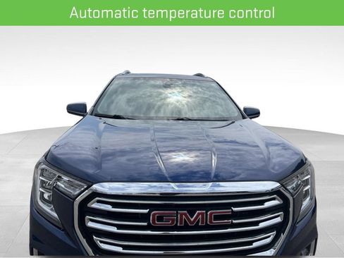 Used 2022 GMC Terrain SLT w/ Infotainment Package II AWD/4WD image 14