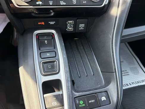 Used 2019 Honda Insight EX image 12