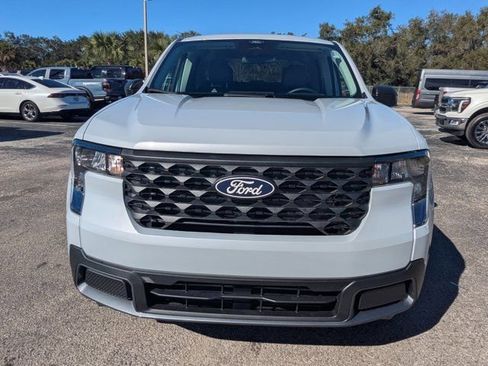 New 2026 Ford Maverick XLT image 10