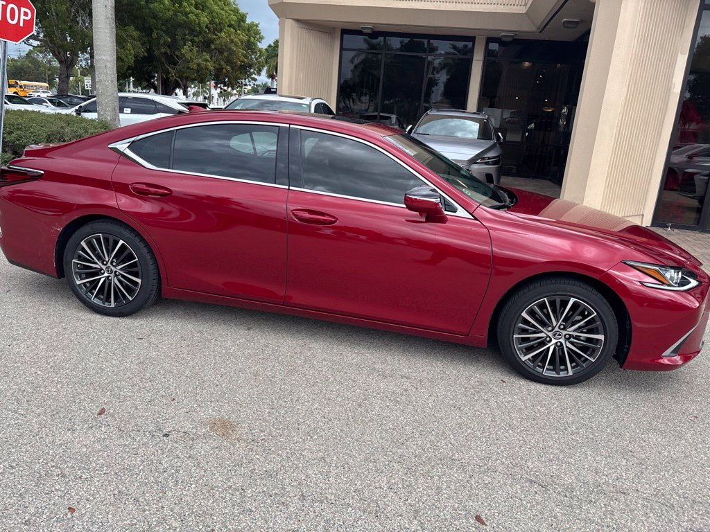 Certified 2023 Lexus ES 350 w/ Premium Package FWD image 6