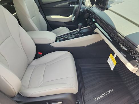 New 2026 Honda Accord Touring image 17