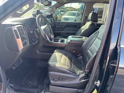 Used 2017 GMC Sierra 1500 Denali w/ Denali Ultimate Package AWD/4WD image 10